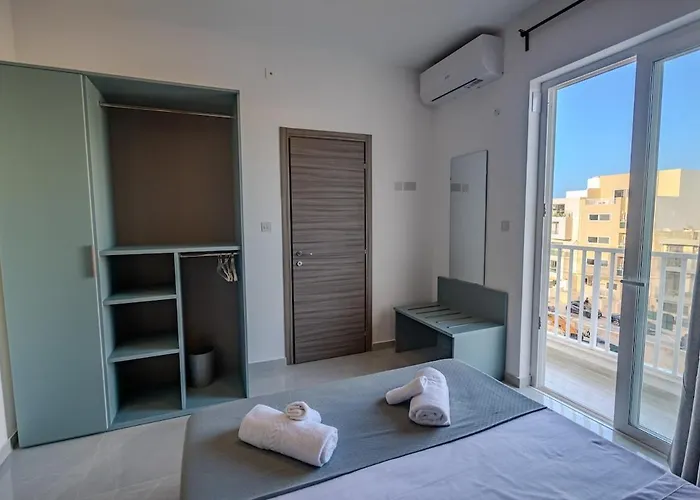 3-bedroom With Comfort & Terrace Apartament *