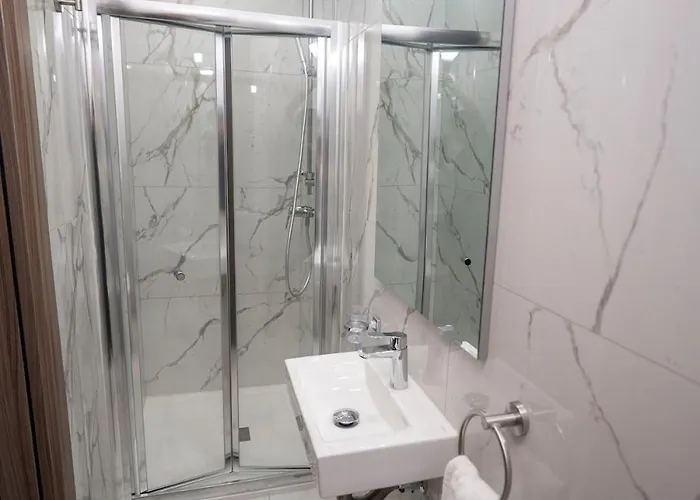 3-bedroom With Comfort & Terrace Appartement