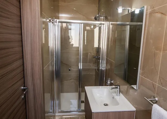 3-bedroom With Comfort & Terrace * Is-Swieqi